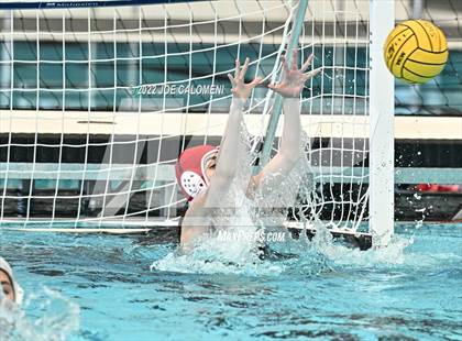 Thumbnail 2 in Brennan vs Harlingen South (UIL 6A Region 4 Semifinal) photogallery.