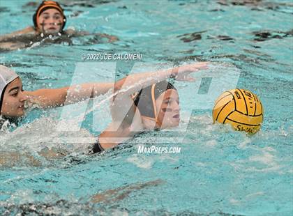 Thumbnail 1 in Brennan vs Harlingen South (UIL 6A Region 4 Semifinal) photogallery.
