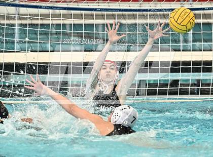 Thumbnail 2 in Brennan vs Harlingen South (UIL 6A Region 4 Semifinal) photogallery.