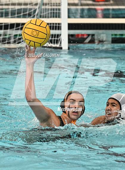 Thumbnail 1 in Brennan vs Harlingen South (UIL 6A Region 4 Semifinal) photogallery.