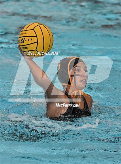 Thumbnail 1 in Brennan vs Harlingen South (UIL 6A Region 4 Semifinal) photogallery.