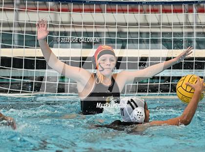 Thumbnail 2 in Brennan vs Harlingen South (UIL 6A Region 4 Semifinal) photogallery.