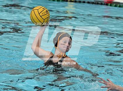 Thumbnail 1 in Brennan vs Harlingen South (UIL 6A Region 4 Semifinal) photogallery.