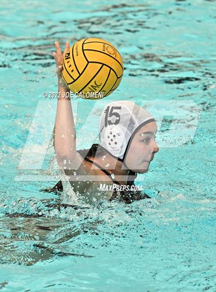 Thumbnail 2 in Brennan vs Harlingen South (UIL 6A Region 4 Semifinal) photogallery.