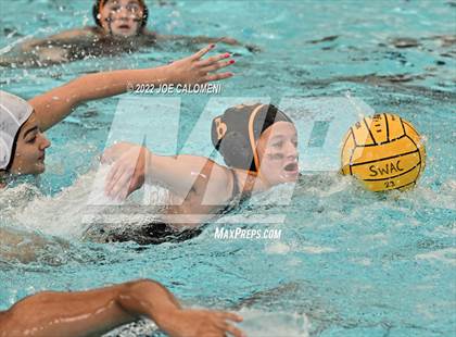 Thumbnail 2 in Brennan vs Harlingen South (UIL 6A Region 4 Semifinal) photogallery.