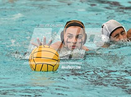 Thumbnail 1 in Brennan vs Harlingen South (UIL 6A Region 4 Semifinal) photogallery.