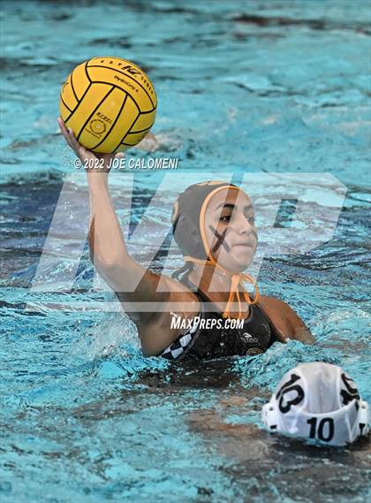Thumbnail 1 in Brennan vs Harlingen South (UIL 6A Region 4 Semifinal) photogallery.