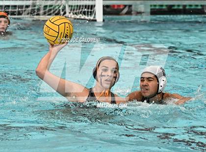 Thumbnail 2 in Brennan vs Harlingen South (UIL 6A Region 4 Semifinal) photogallery.