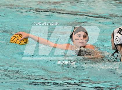 Thumbnail 3 in Brennan vs Harlingen South (UIL 6A Region 4 Semifinal) photogallery.