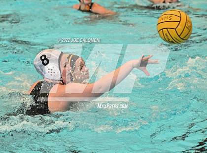 Thumbnail 1 in Brennan vs Harlingen South (UIL 6A Region 4 Semifinal) photogallery.