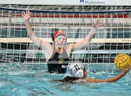 Thumbnail 2 in Brennan vs Harlingen South (UIL 6A Region 4 Semifinal) photogallery.