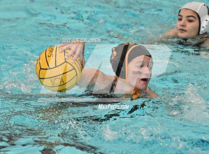 Thumbnail 2 in Brennan vs Harlingen South (UIL 6A Region 4 Semifinal) photogallery.