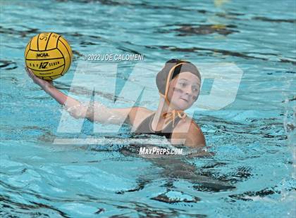 Thumbnail 3 in Brennan vs Harlingen South (UIL 6A Region 4 Semifinal) photogallery.