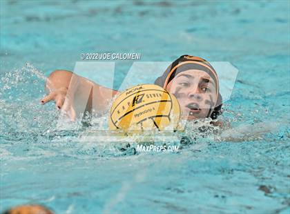 Thumbnail 2 in Brennan vs Harlingen South (UIL 6A Region 4 Semifinal) photogallery.