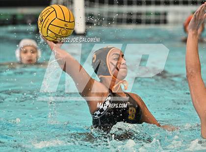 Thumbnail 2 in Brennan vs Harlingen South (UIL 6A Region 4 Semifinal) photogallery.
