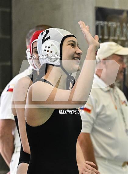 Thumbnail 3 in Brennan vs Harlingen South (UIL 6A Region 4 Semifinal) photogallery.