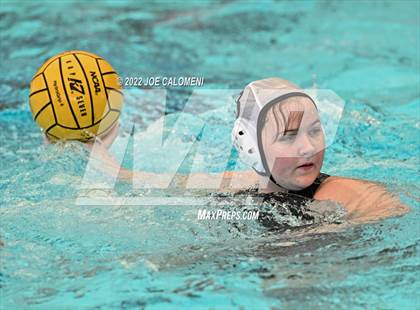 Thumbnail 1 in Brennan vs Harlingen South (UIL 6A Region 4 Semifinal) photogallery.