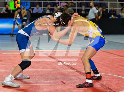 Thumbnail 1 in 2022 NYSPHSAA Wrestling Championships - Round 1 photogallery.