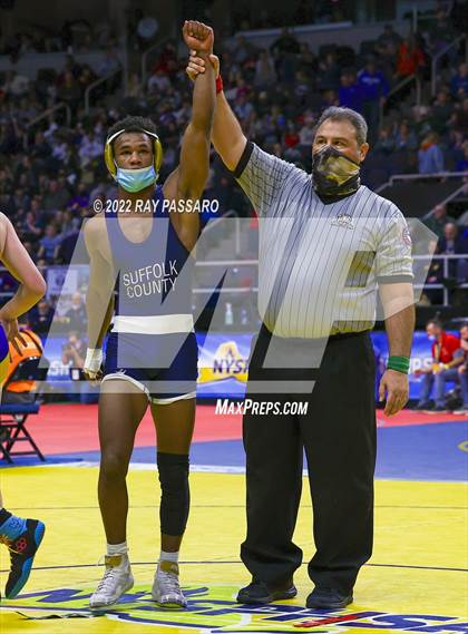 Thumbnail 3 in 2022 NYSPHSAA Wrestling Championships - Round 1 photogallery.