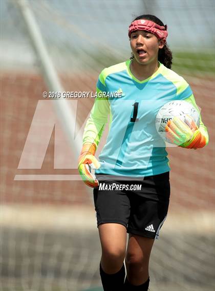 Thumbnail 3 in Castleberry vs Wylie  photogallery.