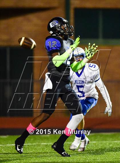 Thumbnail 3 in Klein vs Dekaney photogallery.