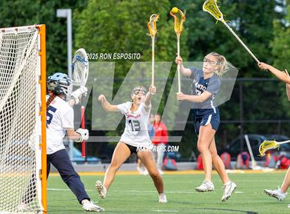Thumbnail 3 in Bayport Blue Point vs South Side (NYSPHSAA Class C Round 1) photogallery.
