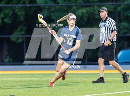 Thumbnail 3 in Bayport Blue Point vs South Side (NYSPHSAA Class C Round 1) photogallery.