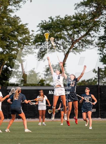 Thumbnail 1 in Bayport Blue Point vs South Side (NYSPHSAA Class C Round 1) photogallery.