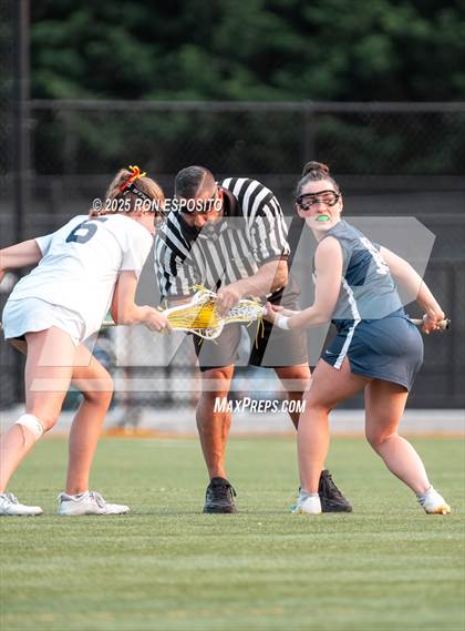 Thumbnail 3 in Bayport Blue Point vs South Side (NYSPHSAA Class C Round 1) photogallery.