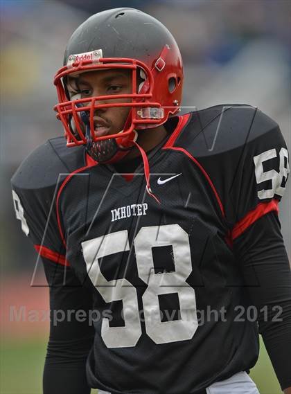 Thumbnail 1 in Wyomissing vs Imhotep Charter (PIAA Class AA Semifinal) photogallery.