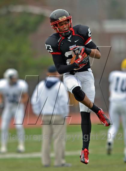 Thumbnail 1 in Wyomissing vs Imhotep Charter (PIAA Class AA Semifinal) photogallery.