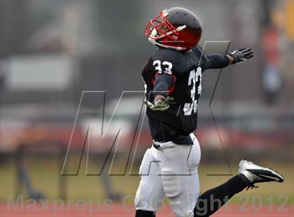 Thumbnail 3 in Wyomissing vs Imhotep Charter (PIAA Class AA Semifinal) photogallery.