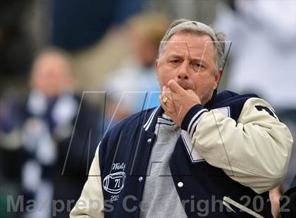 Thumbnail 2 in Wyomissing vs Imhotep Charter (PIAA Class AA Semifinal) photogallery.