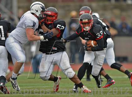 Thumbnail 2 in Wyomissing vs Imhotep Charter (PIAA Class AA Semifinal) photogallery.