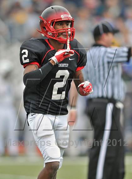 Thumbnail 3 in Wyomissing vs Imhotep Charter (PIAA Class AA Semifinal) photogallery.