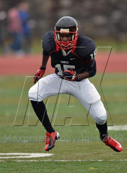 Thumbnail 3 in Wyomissing vs Imhotep Charter (PIAA Class AA Semifinal) photogallery.