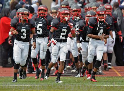 Thumbnail 2 in Wyomissing vs Imhotep Charter (PIAA Class AA Semifinal) photogallery.