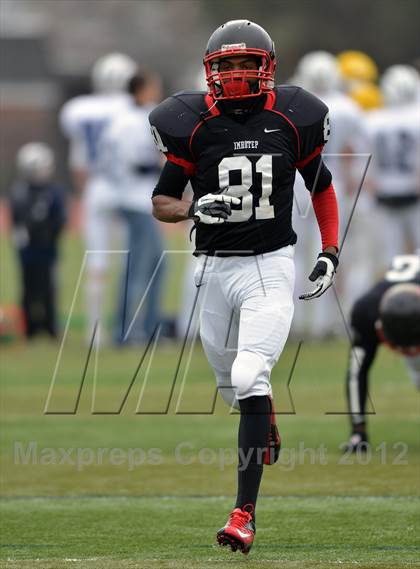 Thumbnail 2 in Wyomissing vs Imhotep Charter (PIAA Class AA Semifinal) photogallery.