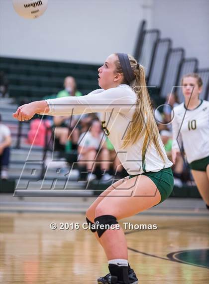 Thumbnail 1 in Park View @ Loudoun Valley photogallery.