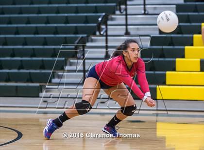 Thumbnail 1 in Park View @ Loudoun Valley photogallery.