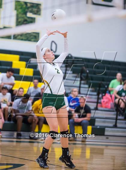 Thumbnail 1 in Park View @ Loudoun Valley photogallery.