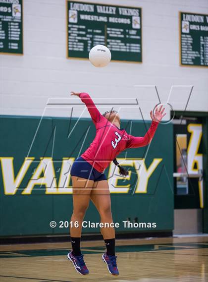Thumbnail 3 in Park View @ Loudoun Valley photogallery.