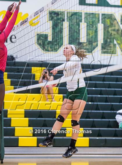 Thumbnail 3 in Park View @ Loudoun Valley photogallery.