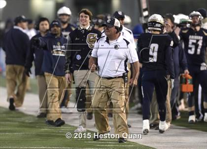 Thumbnail 2 in Central Catholic vs. San Marino (CIF State Small Schools Open Division Final) photogallery.