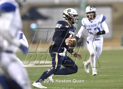 Thumbnail 2 in Central Catholic vs. San Marino (CIF State Small Schools Open Division Final) photogallery.