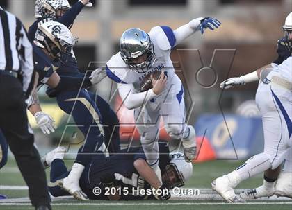 Thumbnail 2 in Central Catholic vs. San Marino (CIF State Small Schools Open Division Final) photogallery.