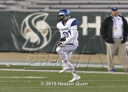 Thumbnail 1 in Central Catholic vs. San Marino (CIF State Small Schools Open Division Final) photogallery.
