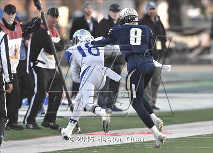 Thumbnail 3 in Central Catholic vs. San Marino (CIF State Small Schools Open Division Final) photogallery.