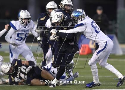 Thumbnail 3 in Central Catholic vs. San Marino (CIF State Small Schools Open Division Final) photogallery.