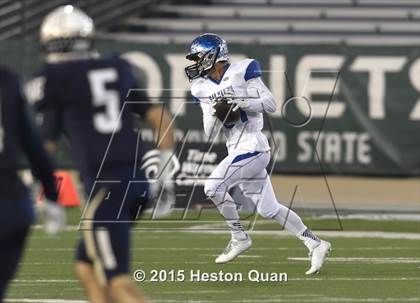 Thumbnail 1 in Central Catholic vs. San Marino (CIF State Small Schools Open Division Final) photogallery.